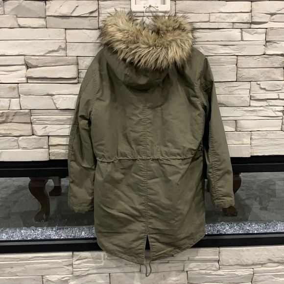 Faux-fur lined winter jacket - Picture 3 of 3